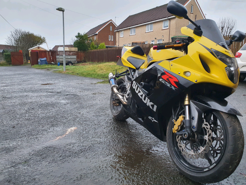 Suzuki gsxr 750 k4