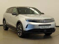 2025 Vauxhall Grandland 1.2 Hybrid [136] GS 5dr e-DCT6 Hatchback Petrol Automati