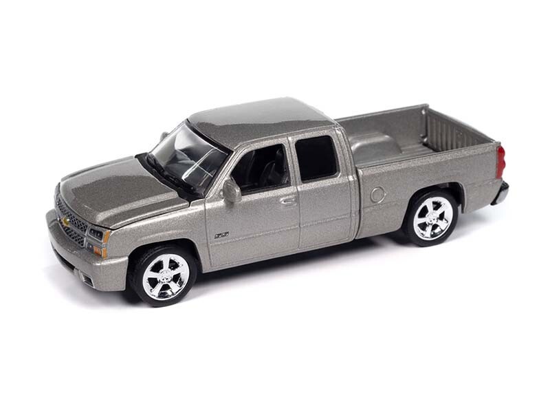 2006 Chevrolet Silverado SS Truck Silver 1:64 Scale Model