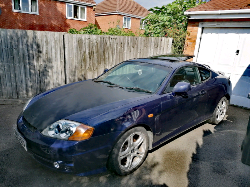Hyundai coupe v6
