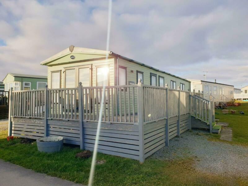 Cheap Luxury sited onsite caravans for sale in morecambe 6 berth Sea view in Heysham