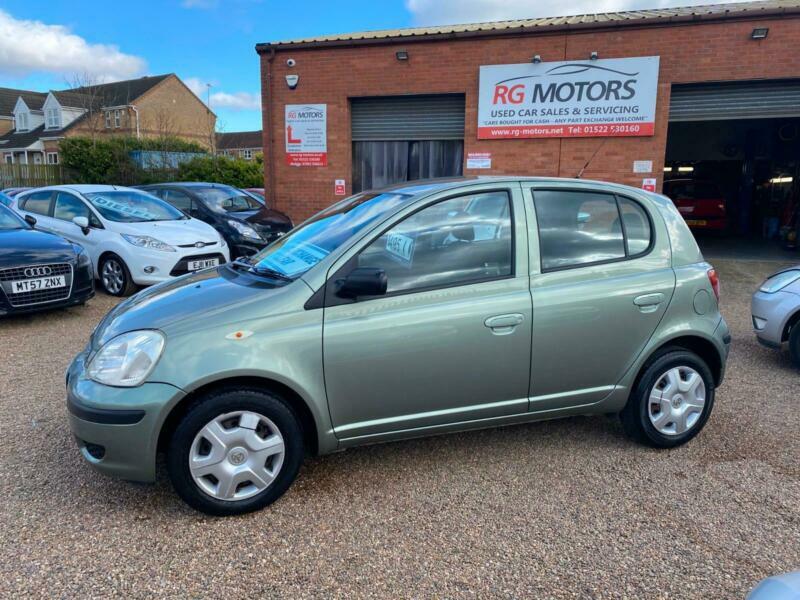 Toyota yaris 2003