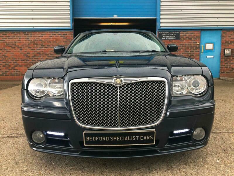 2009 Chrysler 300C Estate SRT8 6.1 Hemi Only 38k Miles in Bedford