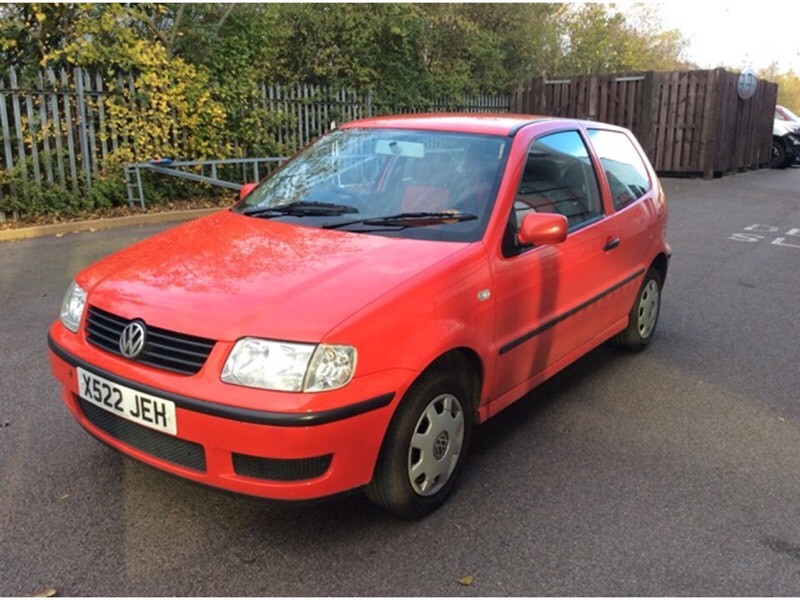 FREE DELIVERY VOLKSWAGEN POLO E ONLY 2 FORMER KEEPERS FULL