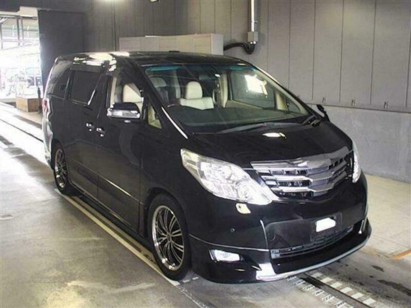 Toyota alphard 2011