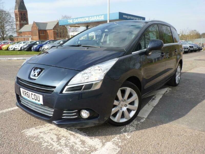 Peugeot 5008 2012