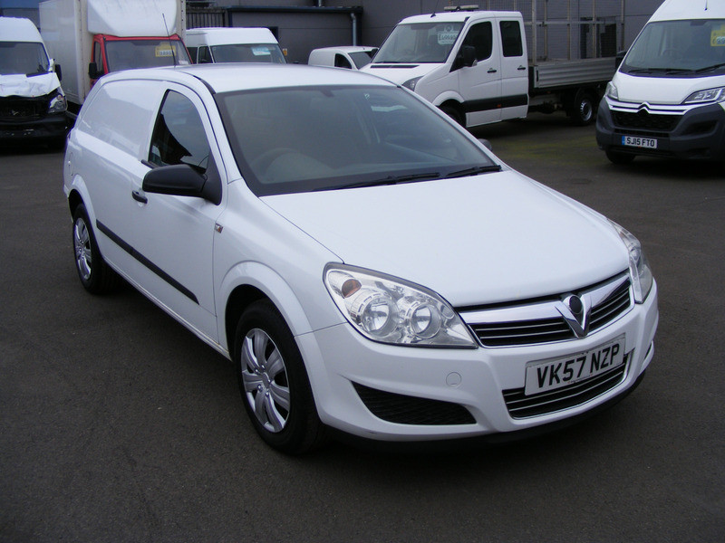 Opel astra club
