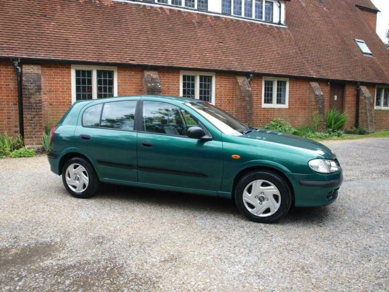 Nissan almera 2002