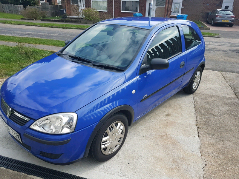 Vauxhall Corsa 1.2 low mileage only done 51100 in Hull, East