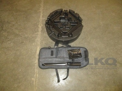 Chevrolet Cruze Buick Verano Wheel Jack Assembly wTool OEM LKQ