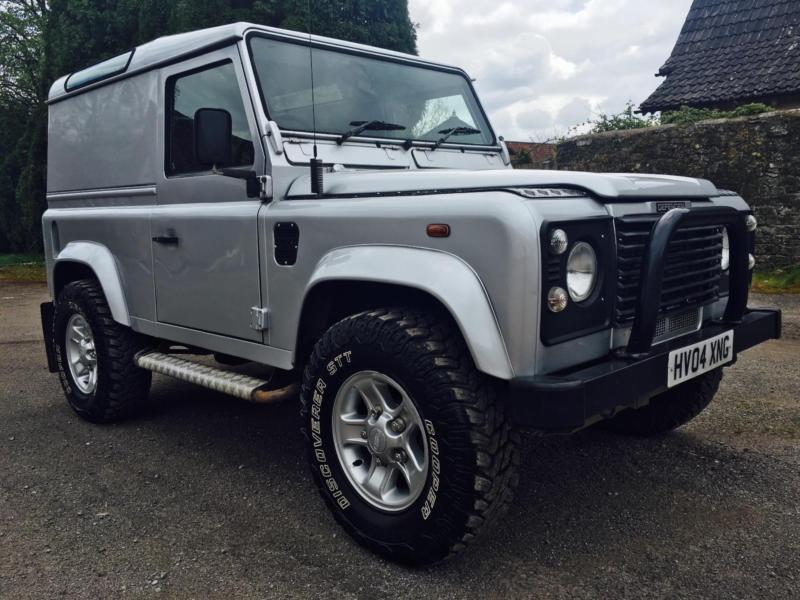 2004 Land Rover Defender 90 Td5 County Van, Silver in Wottonunder