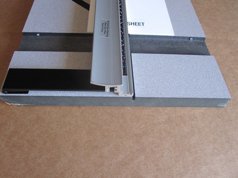 Logan 750-1 40 Inch Simplex Elite Mat Cutter Brand New Minor Damage