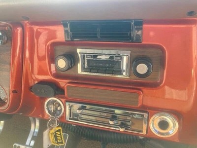 image 12 of interior