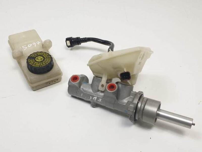 22495179 Pompe De Frein Pour Peugeot 307 (S1) Xr 2001 0204224574 1331044