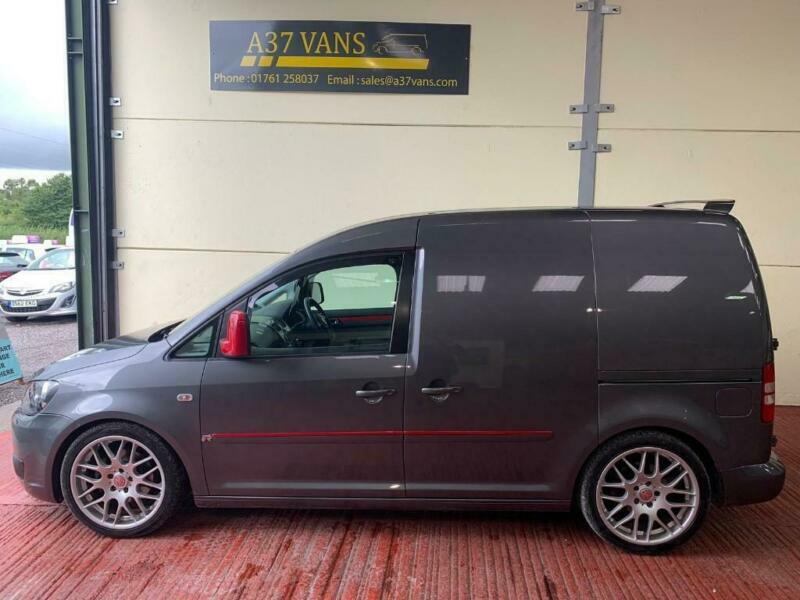 VW Caddy C20 TDI FULLY CUSTOMISED KOMBI/CREW VAN IN STUNNING CONDITION