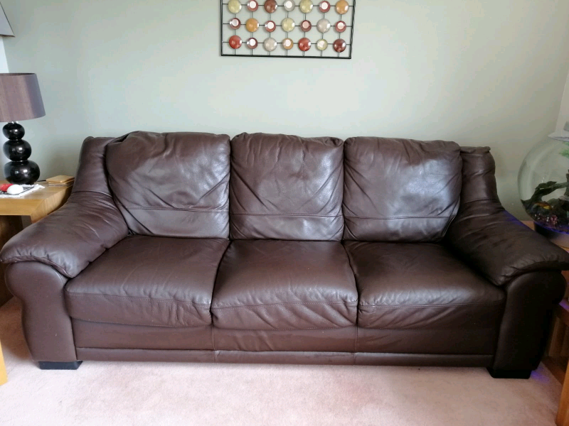 Leather sofas (3 & 2 seater) in Leven, Fife Gumtree