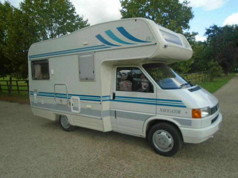 Volkswagen TRANSPORTER T4 2.4D COMPASS NAVIGATOR 310RL in Bury St