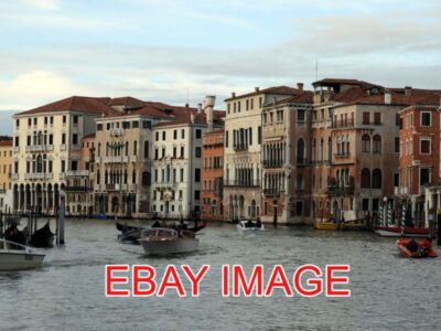 PHOTO  VENICE THE GRAND CANAL  FROM THE RIALTO BRIDGE (3)