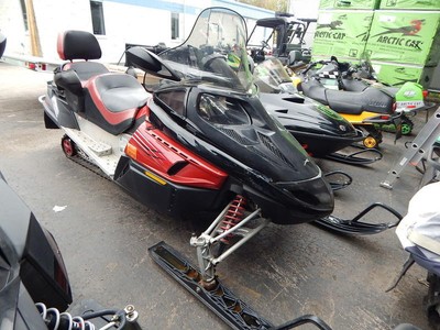 2008 Arctic Cat® T Z1 Maroon / Black