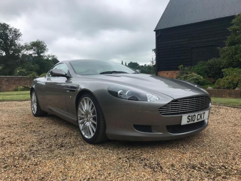 Aston martin db9 2005
