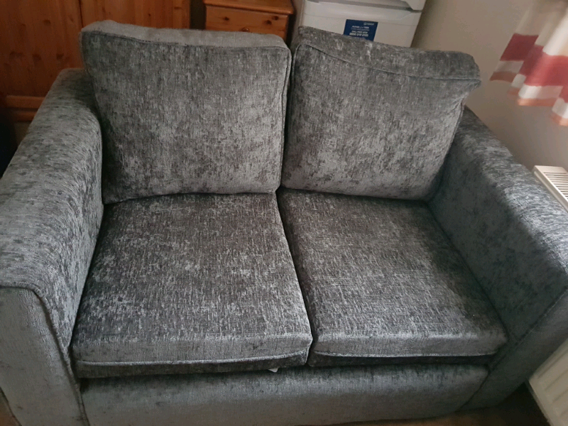 2 seater settee in Merthyr Tydfil Gumtree