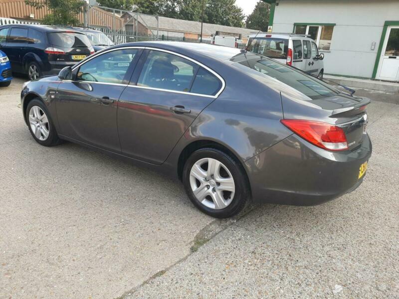 2010 Vauxhall Insignia 1.8i 16V Exclusiv 5dr HATCHBACK Petrol Manual