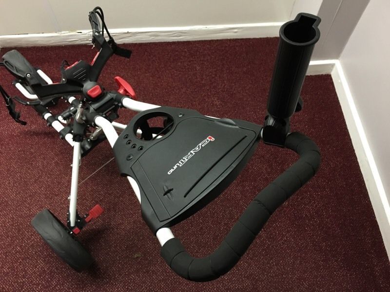 Barely used Very Good Condition Masters Golf iCart Uno Trolley with