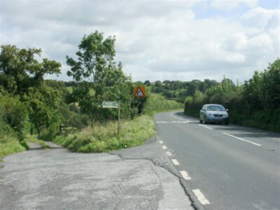 Photo 6x4 2009 : B3092 Frome Road near Maiden Bradley Gare Hill A little  c2009