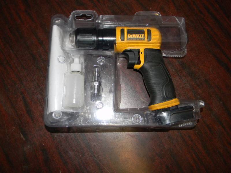 DeWalt Pneumatic Air Drill 3/8
