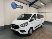 2022 Ford Transit Custom 2.0 320 EcoBlue Trend Kombi L2 H1 Euro 6 (s/s) 5dr MPV 