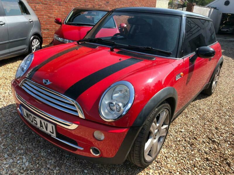 Mini Cooper PETROL MANUAL 2005/05 in Waterlooville, Hampshire Gumtree