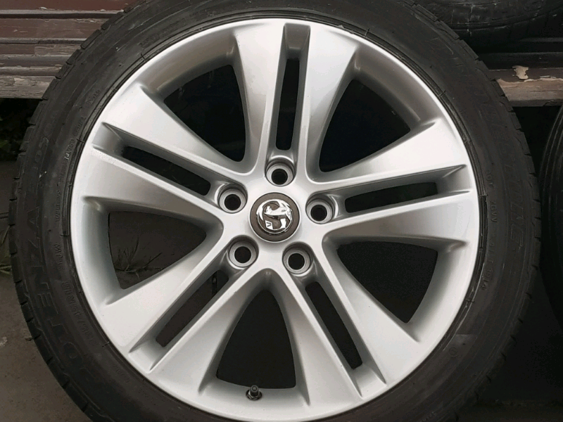 Vauxhall Astra J / Zafira Tourer 18" Alloys / Wheels in Walsall, West