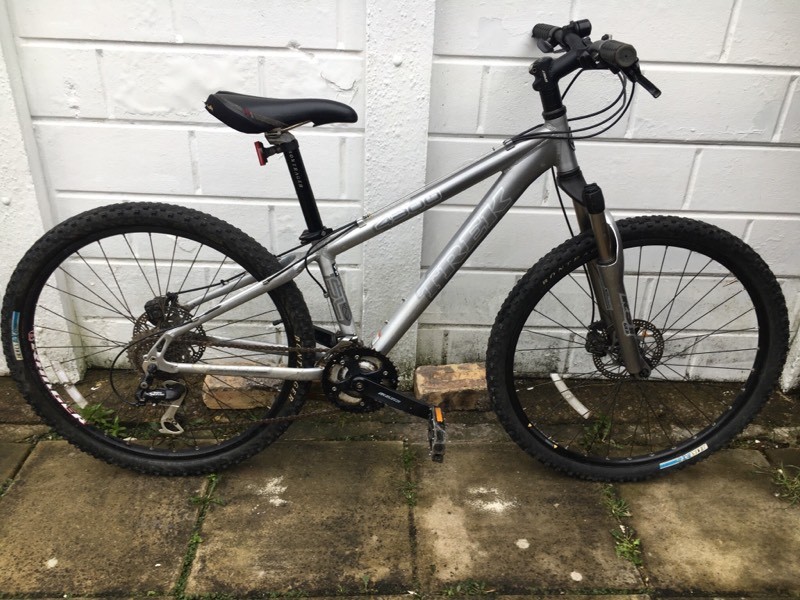 Trek 4300sl mountain bike disc brakeshardly used in Middlesbrough