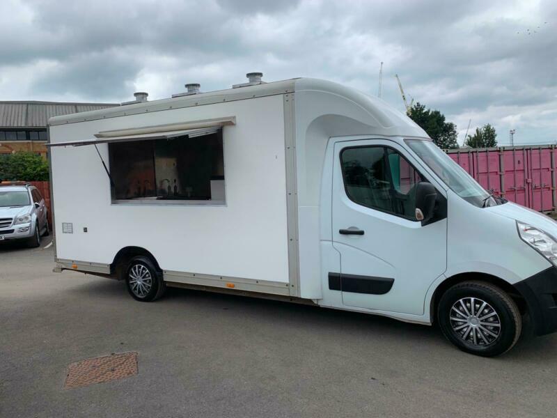 RENAULT MASTER MOBILE CATERING/BURGER/FOOD/COFFEE/ VAN FOR SALE in Watford, Hertfordshire
