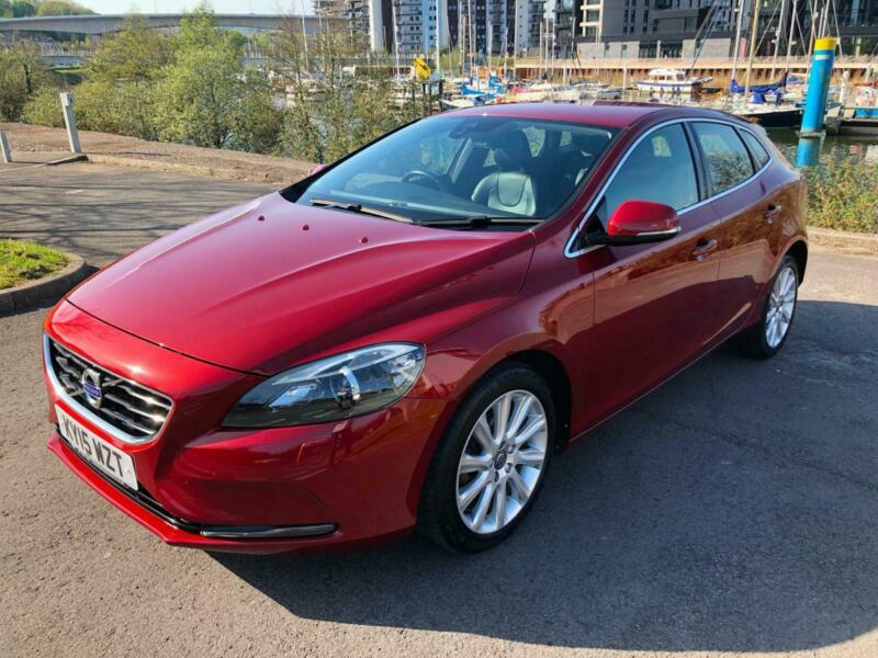 Volvo v40 d2