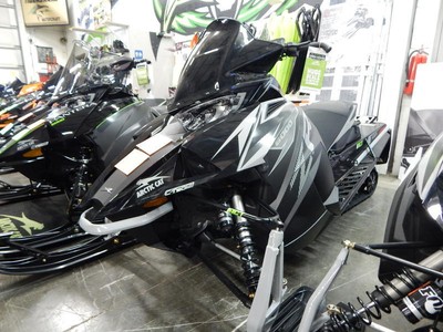 2019 Arctic Cat® ZR 6000 Limited ES iACT 137 Black / Gray