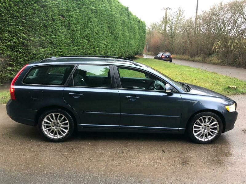 Volvo v50 2010
