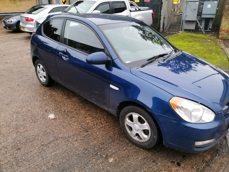 Hyundai accent Atlantic automatic 2006 in Ladbroke Grove, London