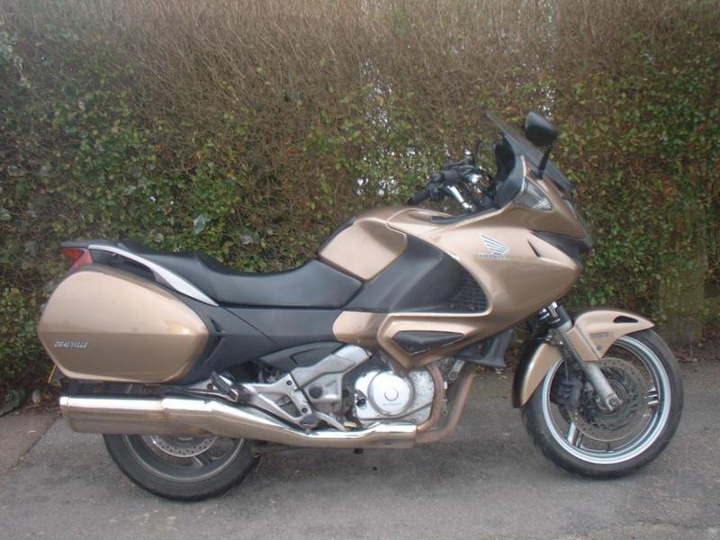 Honda nt700 deauville