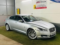 Jaguar XF 2.2d Premium Luxury Saloon 4dr Diesel Auto Euro 5 (s/s) (200 ps)