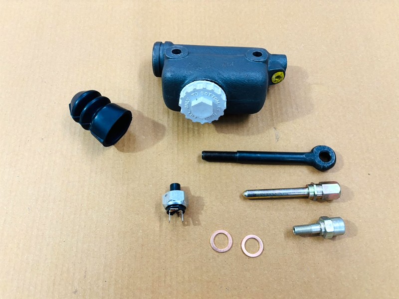 BRAKE MASTER CYLINDER ASSEMBLY For WILLYS JEEP CJ2A CJ3A CJ3B M38