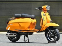 Royal Alloy GP 125cc Modern Classic Retro Automatic Moped Scooter For Sale