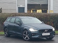 2025 Volvo V60 2.0 B4P Plus Dark 5dr Auto [7 speed] Estate Petrol Automatic