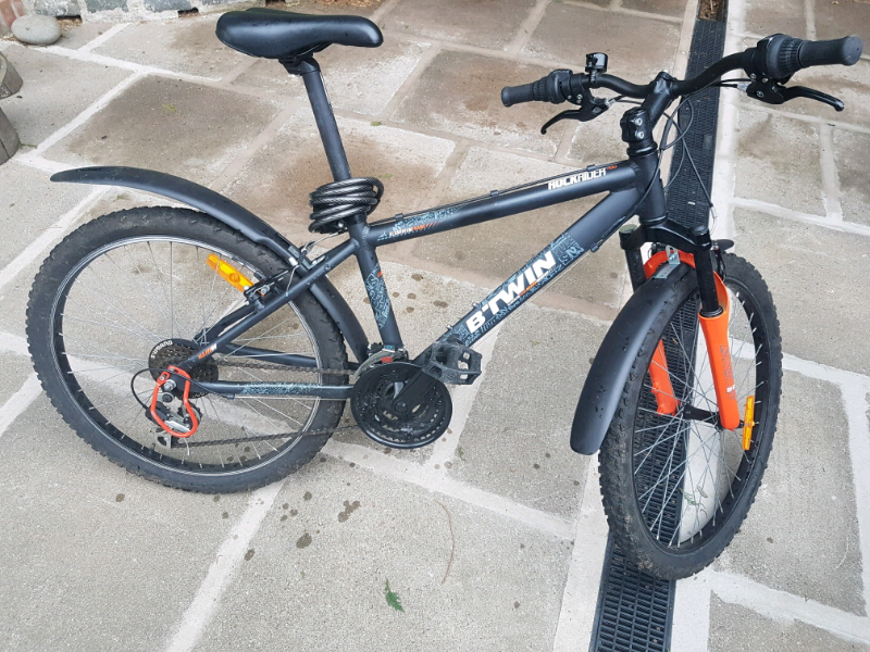 btwin rockrider 700 mountain bike