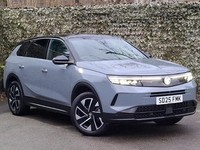 2025 Vauxhall Grandland 1.2 Hybrid [136] Ultimate 5dr e-DCT6 [Pan Roof] Hatchbac