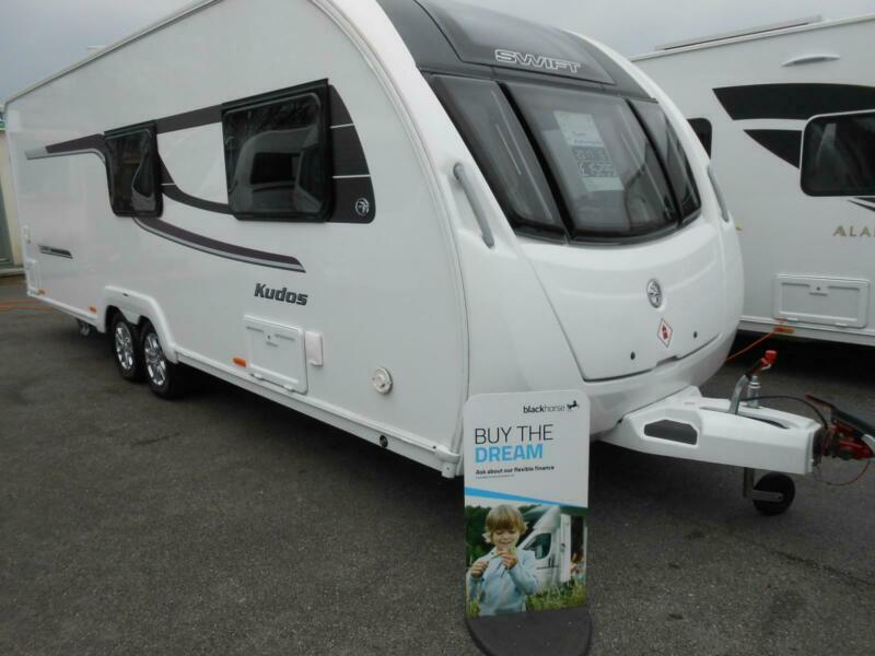 2017 Swift Kudos 630 FB 6 Berth Fixed Bed Twin Axle Touring Caravan