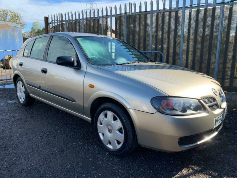 Nissan almera 2002