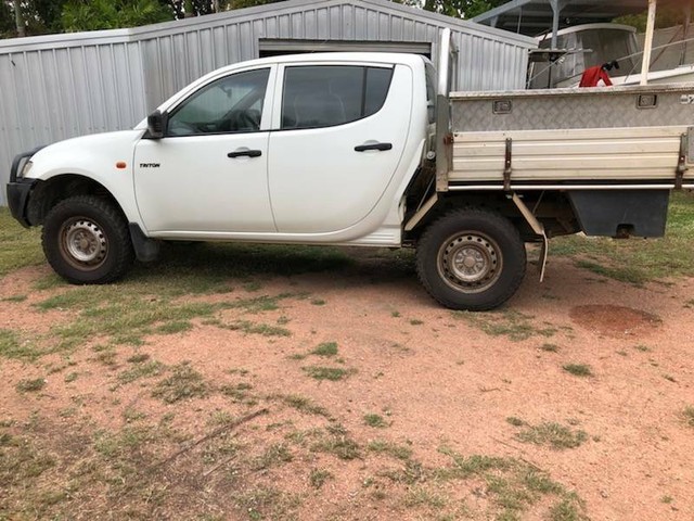 4x4 Dual Cab Ute Mitsubishi 2008 Diesel | Cars, Vans 