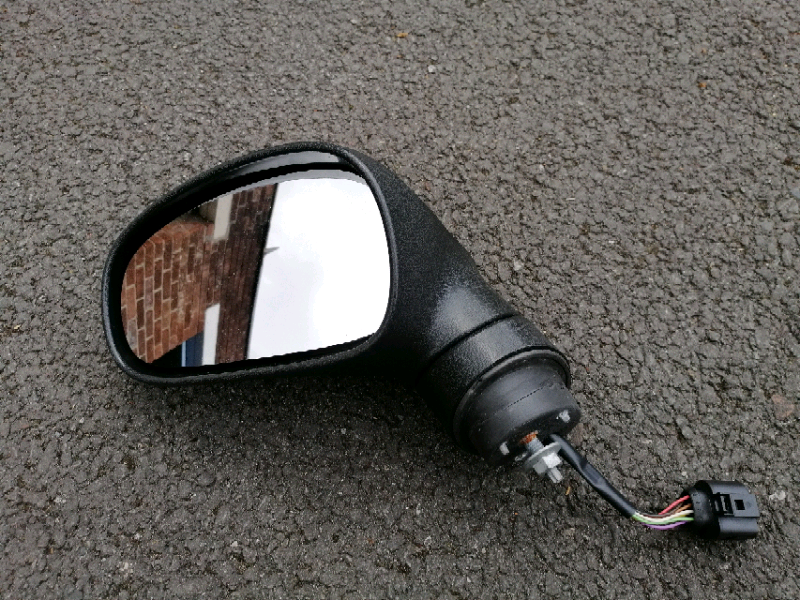 SEAT LEON Door Wing Mirror Mk2 (1P) Left Mirror Electric/Heated and Po in Llanishen, Cardiff