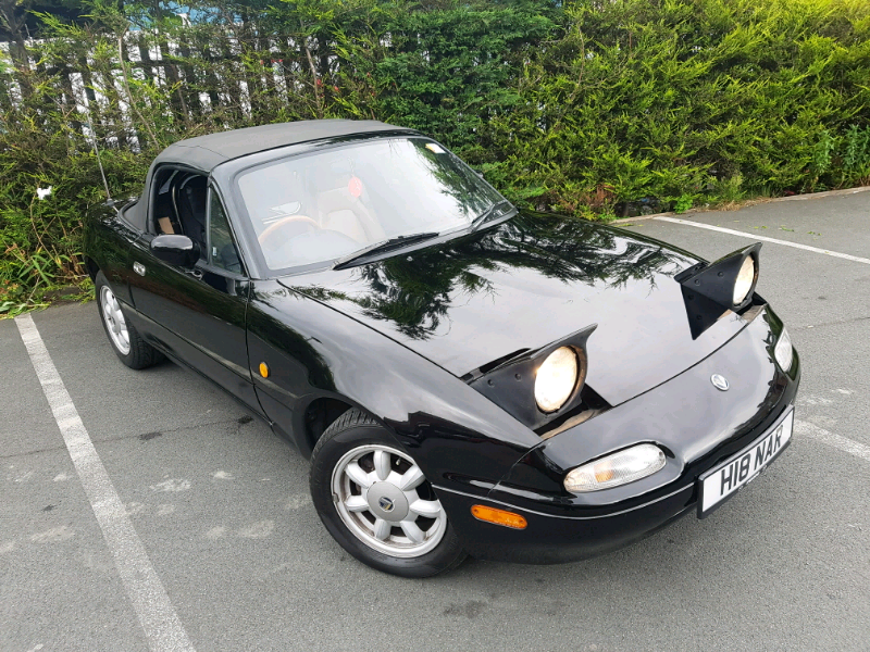 Mazda eunos roadster